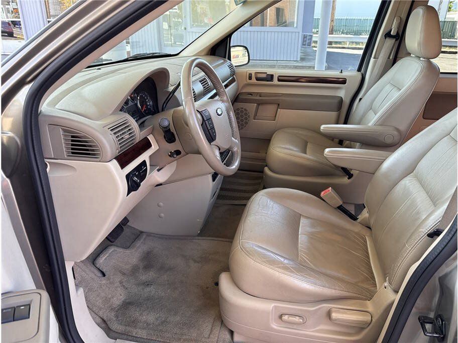 Used 2006 Ford Freestar SEL FWD image 11