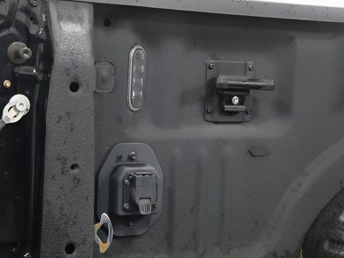 Used 2017 Ford F250 Lariat w/ Lariat Ultimate Package image 37