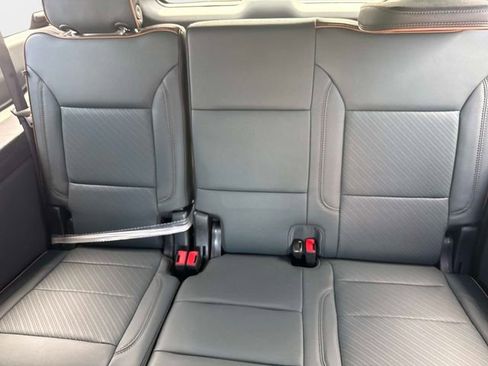 New 2026 GMC Yukon XL AT4 w/ AT4 Premium Plus Package AWD/4WD image 17