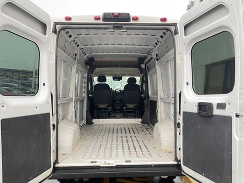 Used 2023 RAM ProMaster 2500 FWD image 24