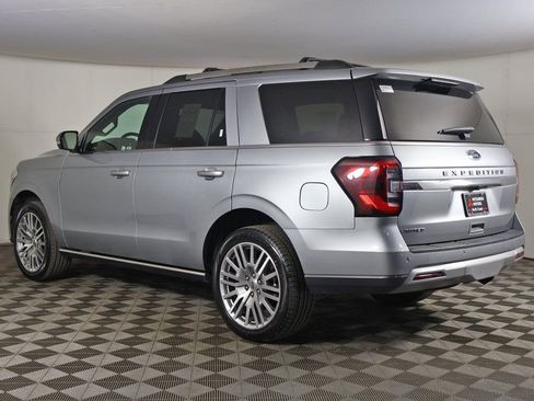 Used 2024 Ford Expedition Limited image 12