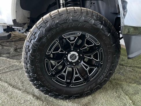 Used 2020 Ford F350 Lariat w/ Lariat Ultimate Package image 15