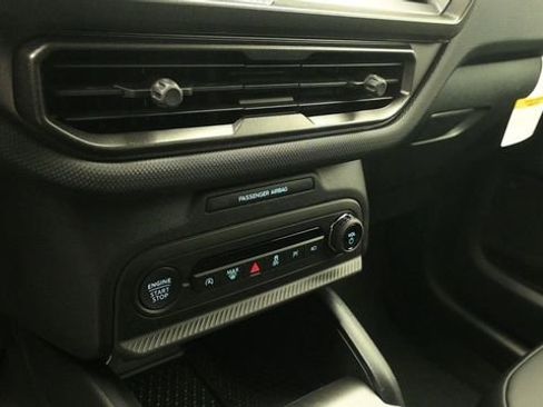 New 2026 Ford Bronco Sport Outer Banks w/ Outer Banks Tech Package+ AWD/4WD image 17