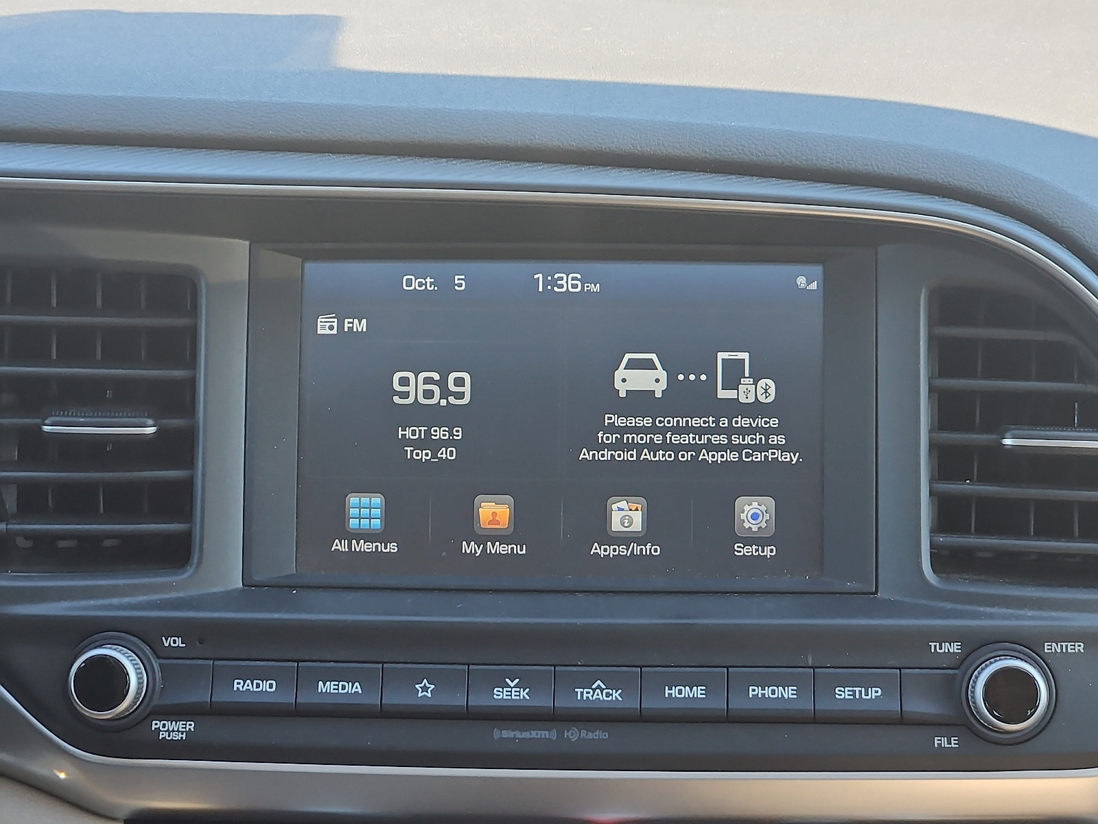 Used 2020 Hyundai Elantra Value Edition FWD image 16