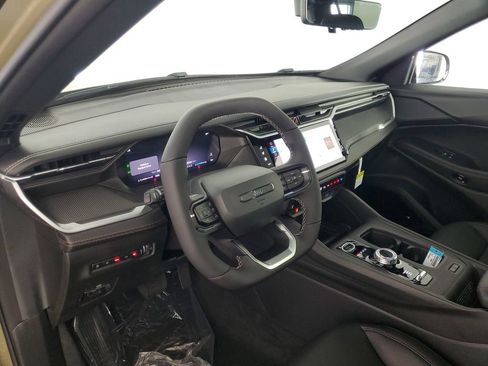 New 2026 Jeep Cherokee Overland w/ Advanced Pro Tech Group AWD/4WD image 11