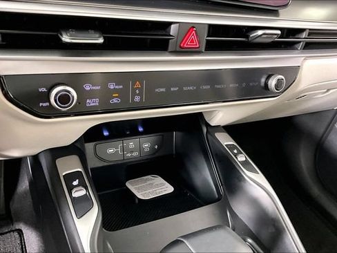 Certified 2026 Kia Sorento S FWD image 14