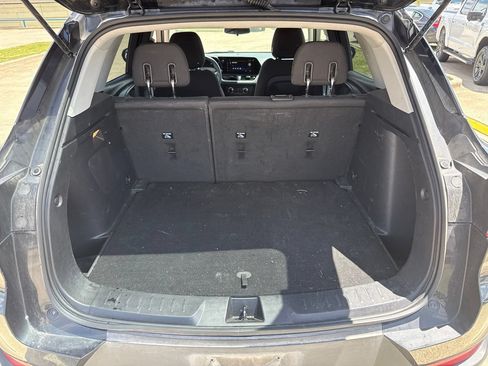 Used 2024 Chevrolet TrailBlazer LS w/ LS Convenience Package AWD/4WD image 10