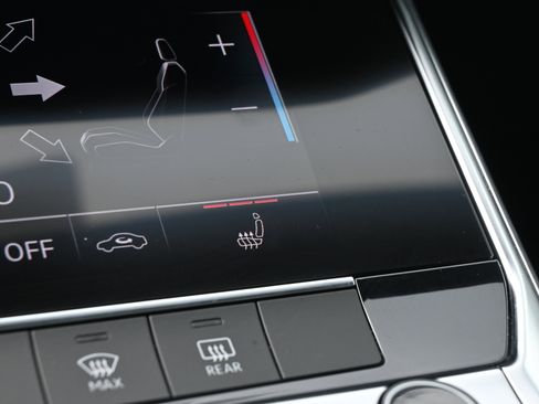 Used 2024 Audi A6 Premium Plus w/ Premium Plus Package image 34