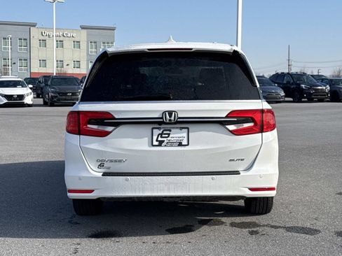 Used 2023 Honda Odyssey Elite image 26