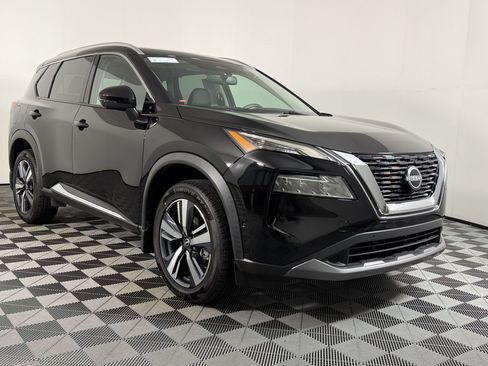 Used 2023 Nissan Rogue SL w/ SL Premium Package FWD image 24