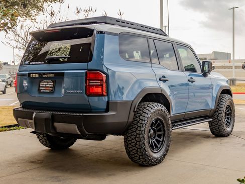 Used 2026 Toyota Land Cruiser image 10