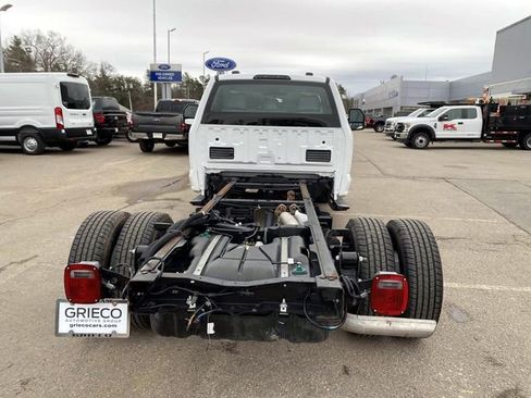 Used 2024 Ford F350 XL w/ XL Chrome Package image 4