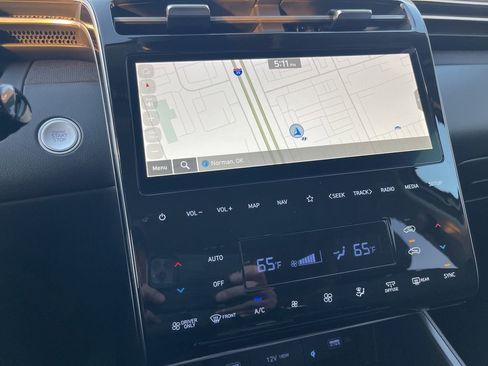 Certified 2024 Hyundai Tucson SEL image 24