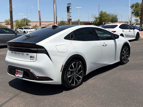 Certified 2026 Toyota Prius Plug-In Hybrid w/ Limited Premium Package FWD image 9