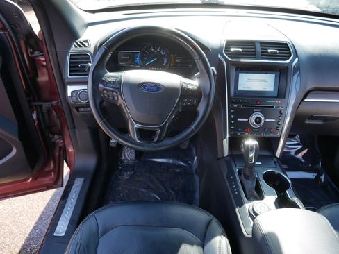 Used 2018 Ford Explorer Limited w/ Equipment Group 301A image 20