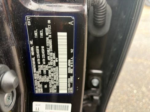 Used 2021 Toyota Highlander L FWD image 36