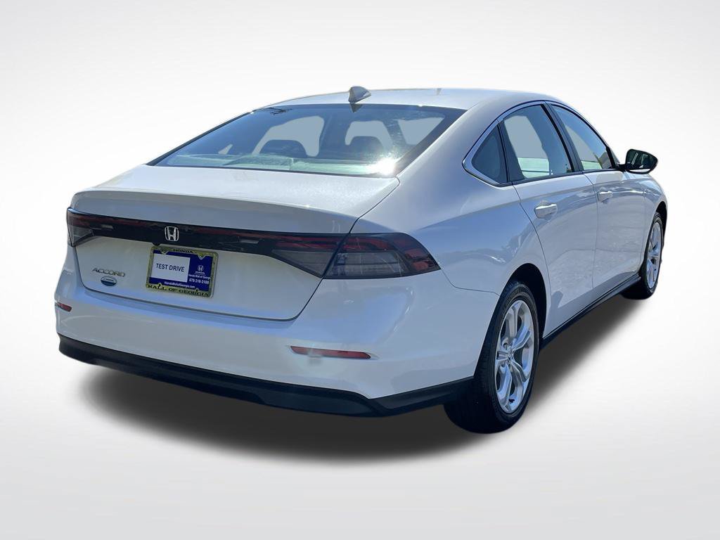 Certified 2025 Honda Accord LX image 6
