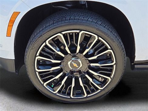 New 2026 Chevrolet Tahoe High Country image 9