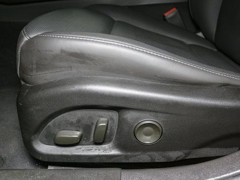 Used 2023 Cadillac CT5 Luxury image 38