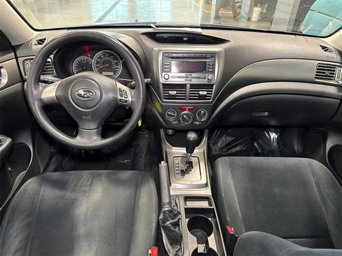 Used 2011 Subaru Impreza 2.5i image 9