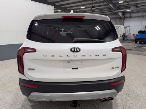 Used 2020 Kia Telluride S w/ S 8 Passenger Seating Package AWD/4WD image 9