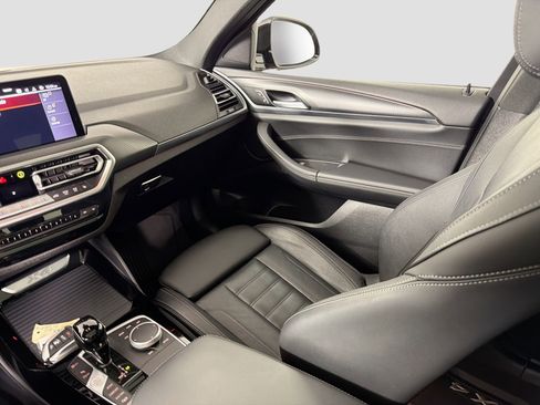 Certified 2022 BMW X4 xDrive30i w/ M Sport Package 2 image 24