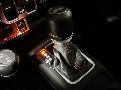 Used 2021 Jeep Wrangler Unlimited Rubicon image 18