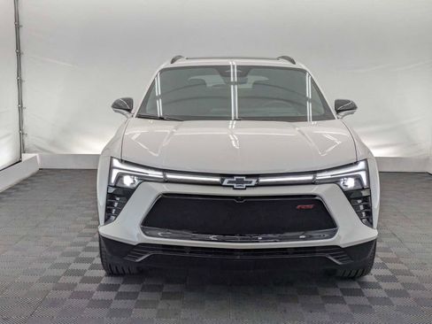 New 2025 Chevrolet Blazer EV RS AWD/4WD image 9