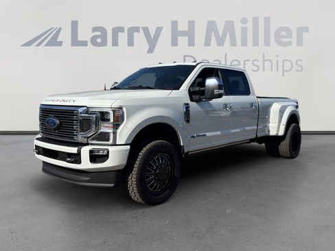 Used 2022 Ford F350 Platinum w/ FX4 Off-Road Package image 1