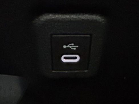 Used 2024 Toyota Corolla SE FWD image 7
