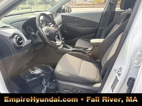 Used 2019 Hyundai Kona SEL w/ SEL Tech Package 02 image 18