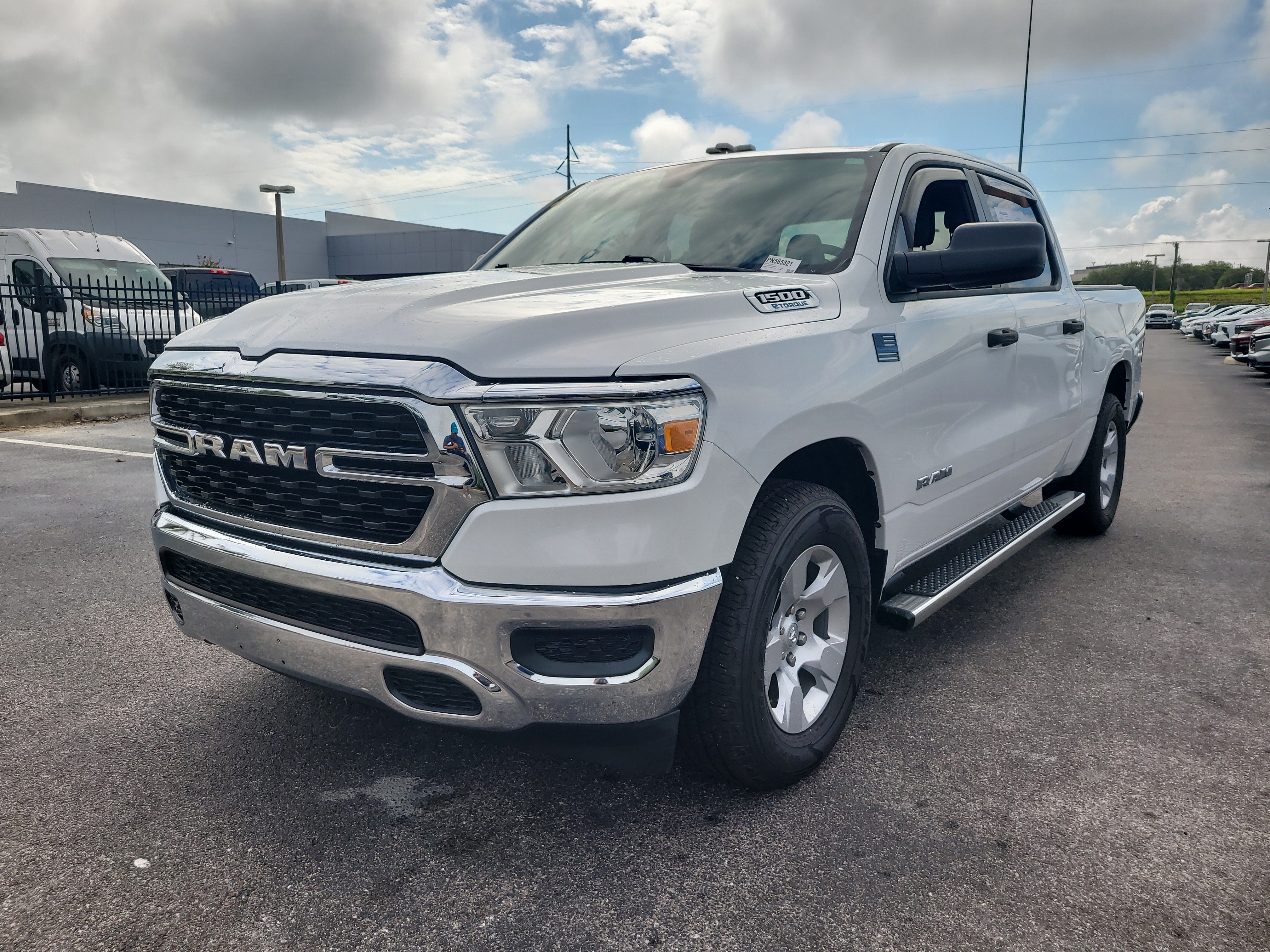 Used 2023 RAM 1500 Big Horn RWD image 3