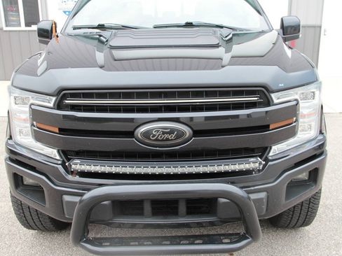 Used 2019 Ford F150 Lariat w/ Equipment Group 502A Luxury AWD/4WD image 6