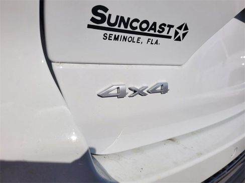 New 2025 Jeep Grand Cherokee Limited image 12