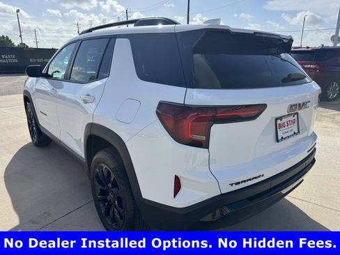 Used 2026 GMC Terrain Elevation w/ Elevation Premium Package FWD image 6