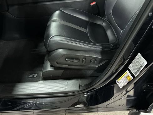 Used 2023 Honda Pilot EX-L image 24