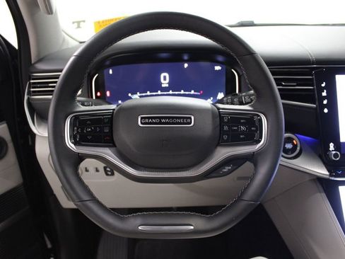 Used 2023 Jeep Grand Wagoneer 4WD image 23