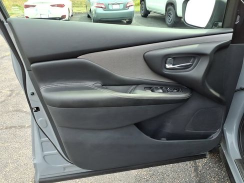 Certified 2023 Nissan Murano SV w/ SV Midnight Edition Package AWD/4WD image 17