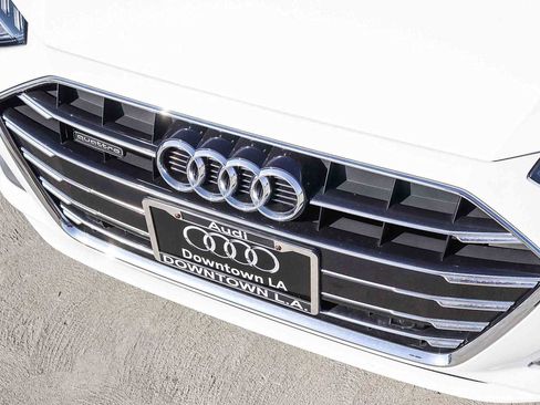 Used 2023 Audi A4 2.0T Premium w/ Convenience Package image 8