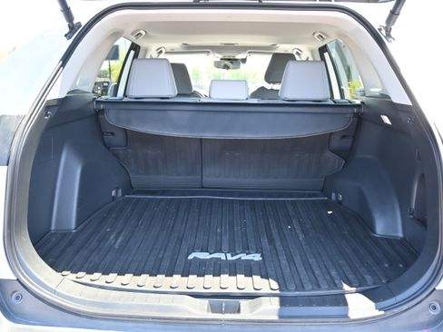Used 2024 Toyota RAV4 XLE Premium w/ Weather Package FWD image 31