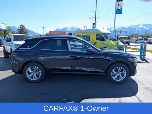 Used 2022 Genesis GV70 2.5T AWD/4WD image 2