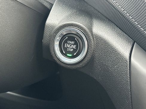 Used 2023 Chevrolet TrailBlazer LT image 22