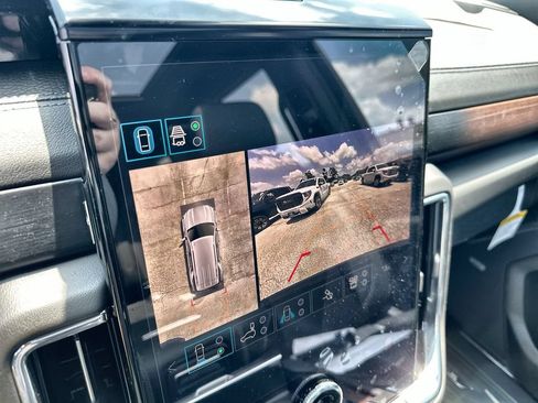 New 2026 GMC Yukon Denali w/ Denali Reserve Package AWD/4WD image 29