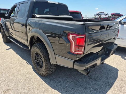 Used 2018 Ford F150 Raptor w/ Equipment Group 802A Luxury AWD/4WD image 4