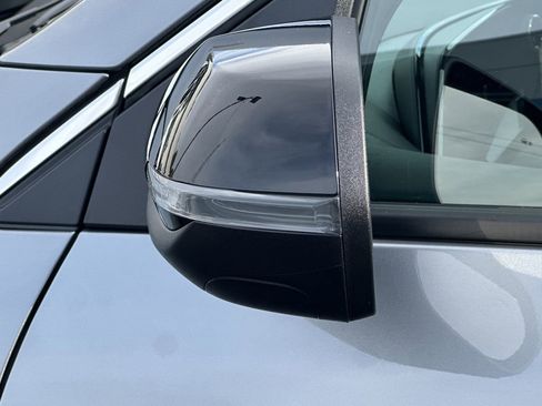 New 2026 Chevrolet Traverse LT w/ Sun and Wheel Package image 35