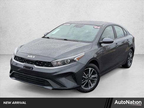 Used 2024 Kia Forte LXS image 1