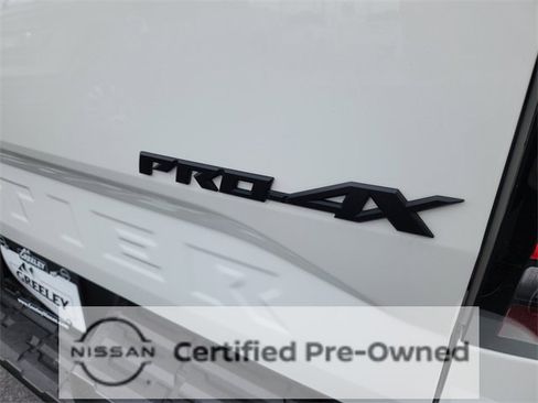 Certified 2023 Nissan Frontier PRO-4X w/ Pro Convenience Package image 12
