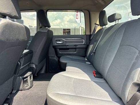 Used 2019 RAM 2500 Big Horn AWD/4WD image 11