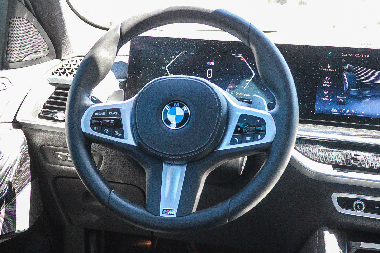Used 2024 BMW X6 xDrive40i w/ Premium Package AWD/4WD image 15