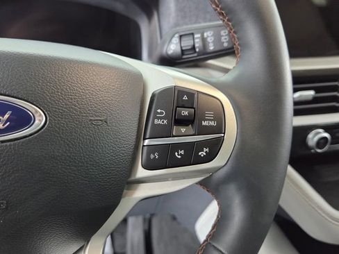 Used 2025 Ford Explorer Active w/ Active Comfort Package image 20